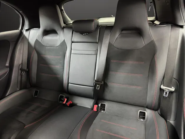 Mercedes-Benz A 180 Night Star AMG Line