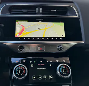 Jaguar I-Pace EV400 SE AWD
