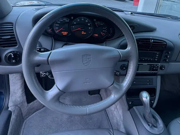 Porsche 911 Carrera