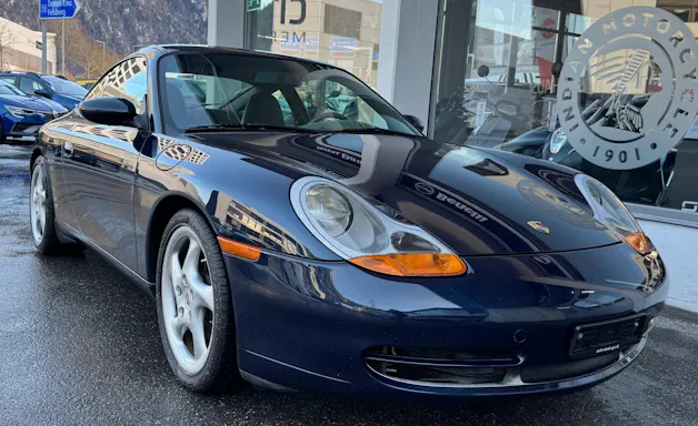 Porsche 911 Carrera