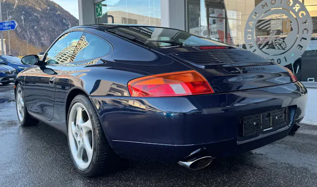 Porsche 911 Carrera