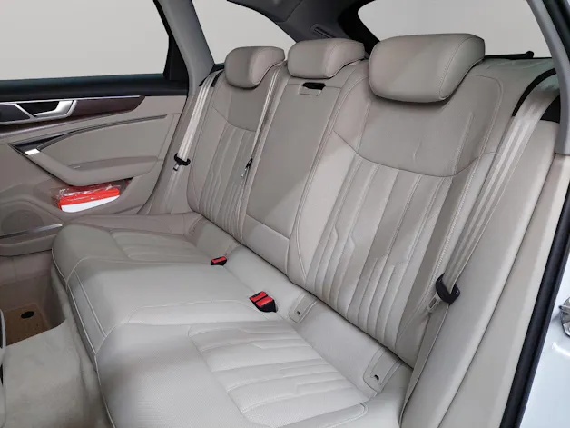 Audi A6 Avant 55 TFSI quattro S-tronic