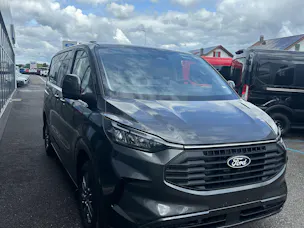 Ford Transit Custom Van 320 L1 2.0 EcoBl Ltd./170CV/Aut.