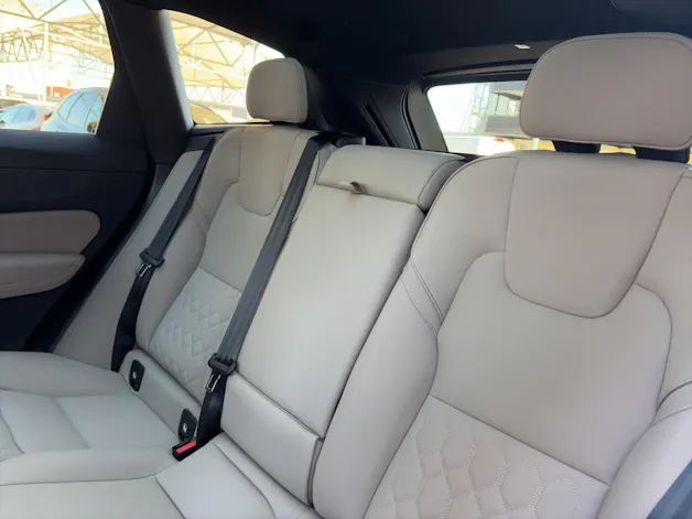 VOLVO XC60 2.0 T6 TE Ultra Bright eAWD