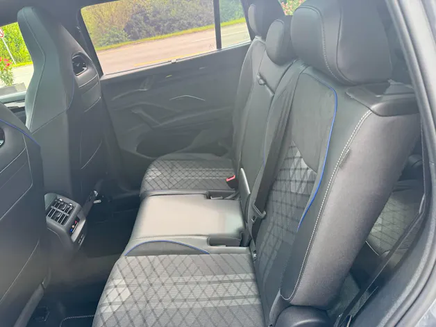 VW Tayron 2.0 TSI R-Line United DSG 4Motion