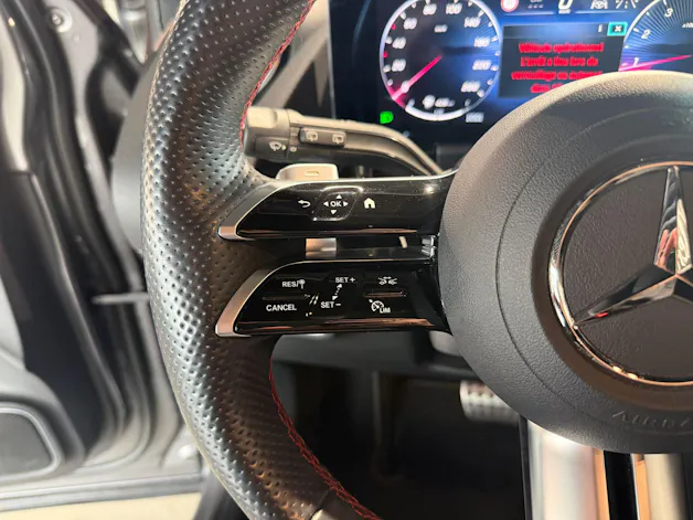 Mercedes-Benz GLA 200 AMG Line 7G-DCT