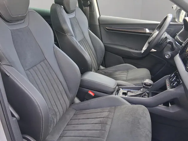 Škoda Karoq 2.0 TSI SportLine 4x4 DSG