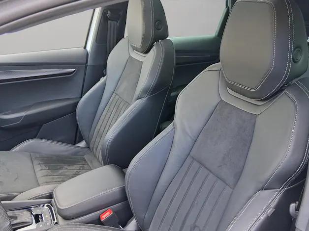 Škoda Karoq 2.0 TSI SportLine 4x4 DSG
