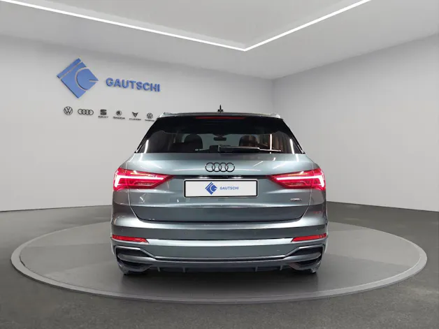 Audi Q3 35 TDI S line quattro S-tronic