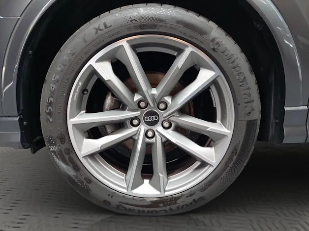 Audi Q3 35 TDI S line quattro S-tronic