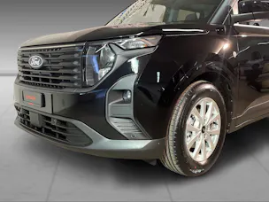 Ford Tourneo Courier 1.0 EcoBoost Titanium
