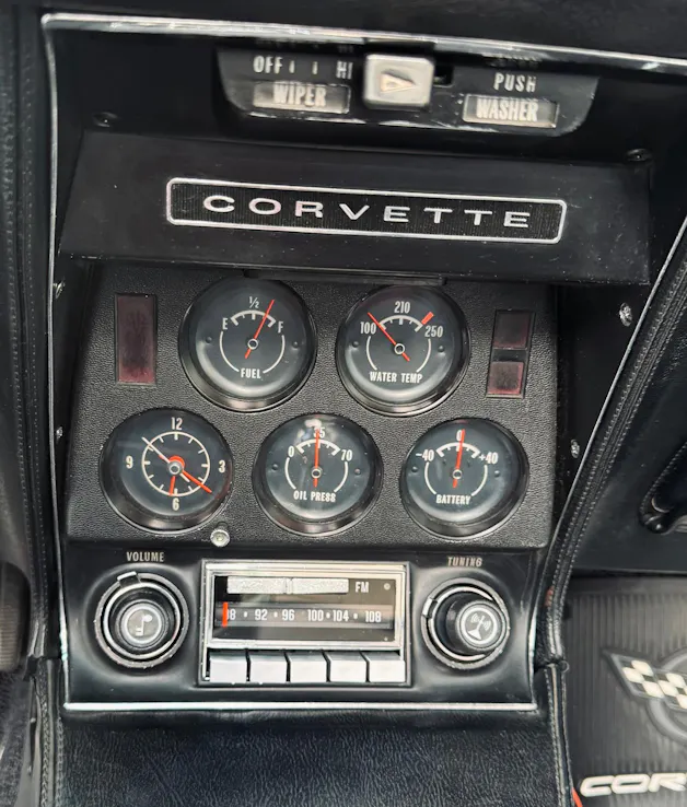 Chevrolet Corvette C3 Stingray Cabrio Handschalter