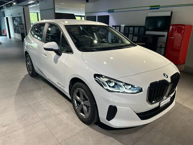 BMW 218d Active Tourer DKG