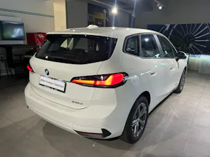 BMW 218d Active Tourer DKG
