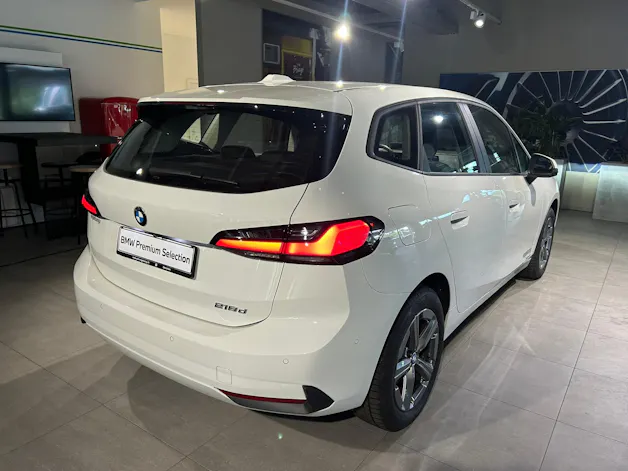 BMW 218d Active Tourer DKG