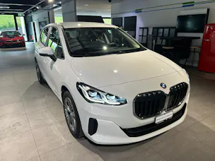 BMW 218d Active Tourer DKG
