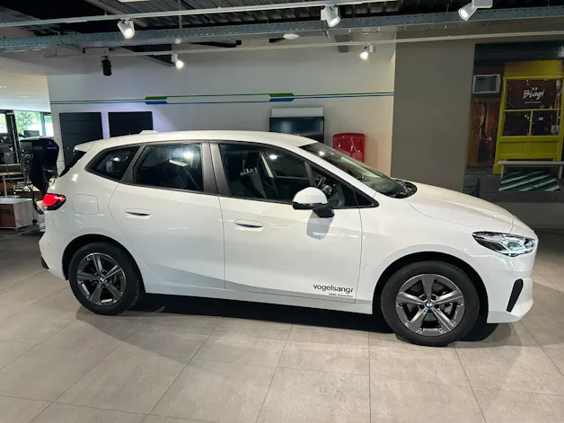 BMW 218d Active Tourer DKG