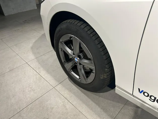 BMW 218d Active Tourer DKG