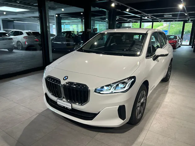 BMW 218d Active Tourer DKG