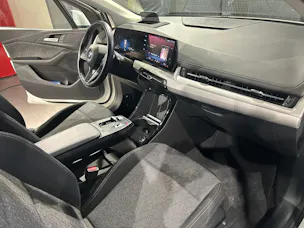 BMW 218d Active Tourer DKG