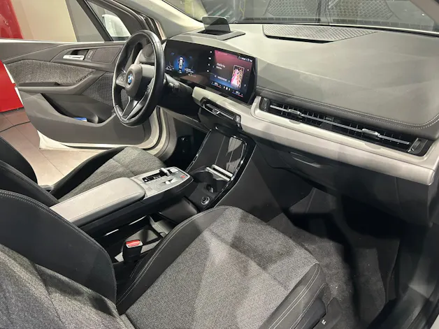BMW 218d Active Tourer DKG