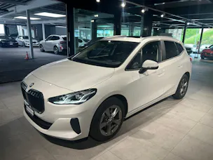 BMW 223d Active Tourer xDrive DKG