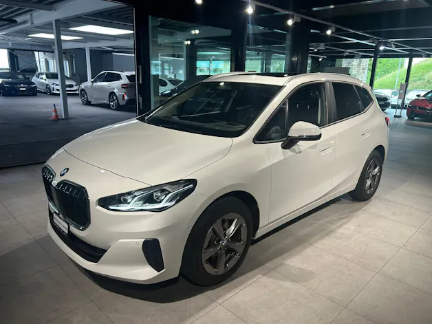 BMW 223d Active Tourer xDrive DKG