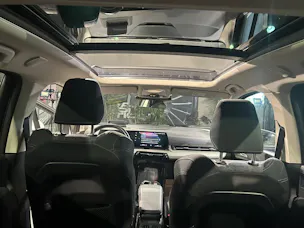 BMW 223d Active Tourer xDrive DKG