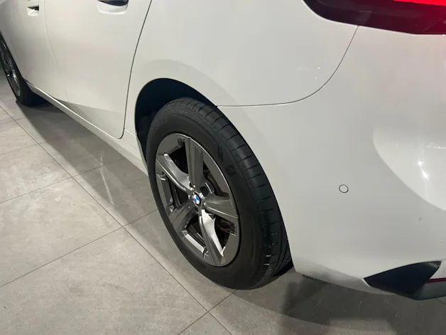 BMW 223d Active Tourer xDrive DKG