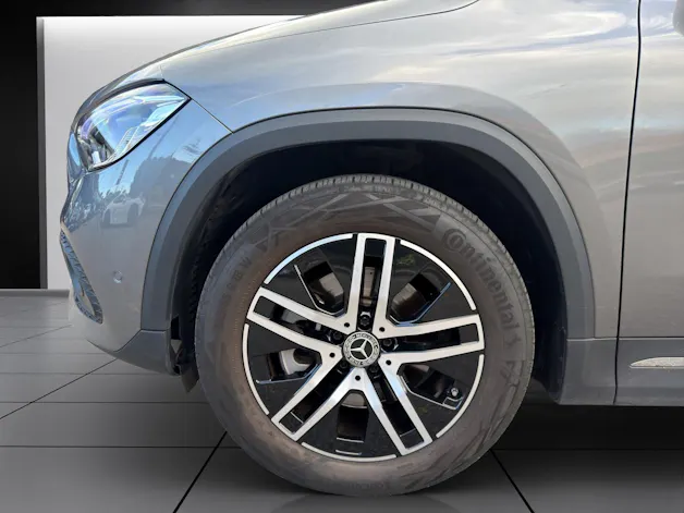 Mercedes-Benz GLA 250 Progressive4Matic