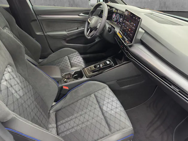 VW Golf 1.5 e TSI mHEV R-Line DSG