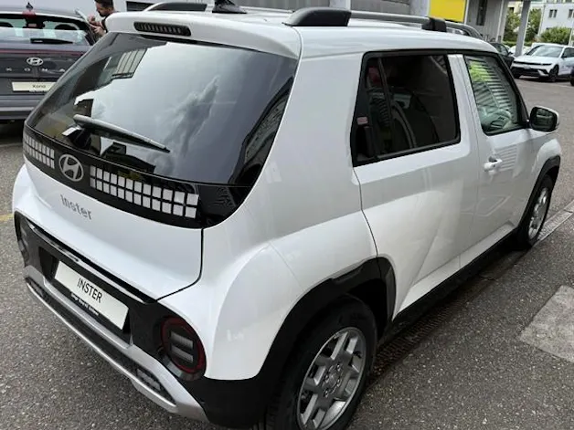 Hyundai Inster Electric Amplia