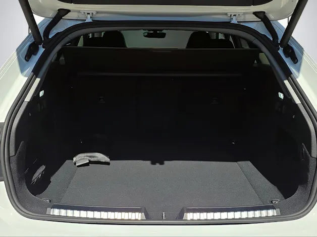 Audi A5 Avant TDI quattro 150 kW Attraction S tronic