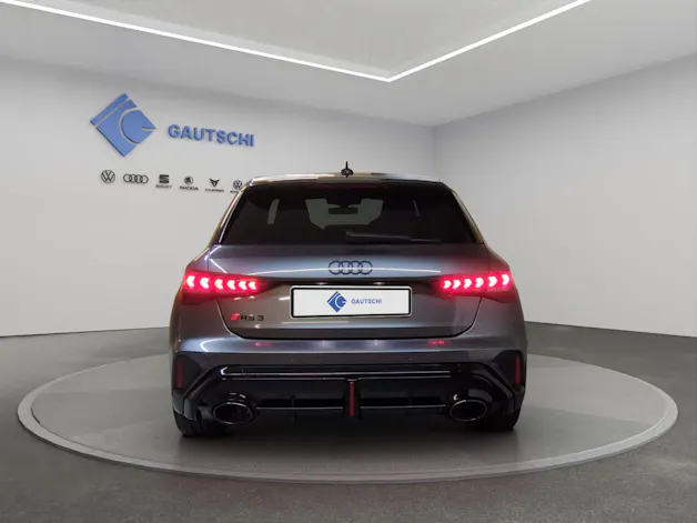AUDI RS3 Sportback 2.5 TSI quattro S-tronic