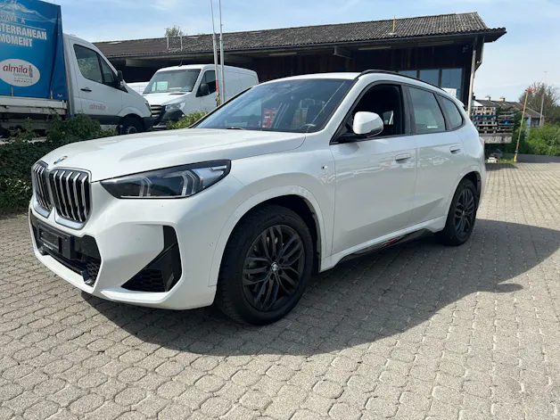BMW X1 xDrive 23i 48V M Sport