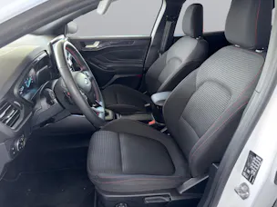 Ford Focus 1.0i EcoB Hybrid 155 ST-Line X