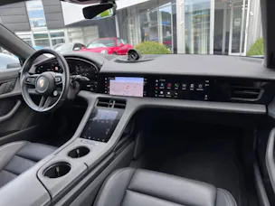 Porsche Taycan Turbo Sport Turismo