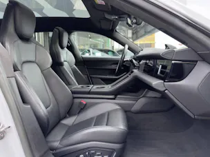 Porsche Taycan Turbo Sport Turismo