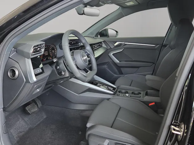Audi A3 Sportback TFSI 110 kW Attraction S tronic