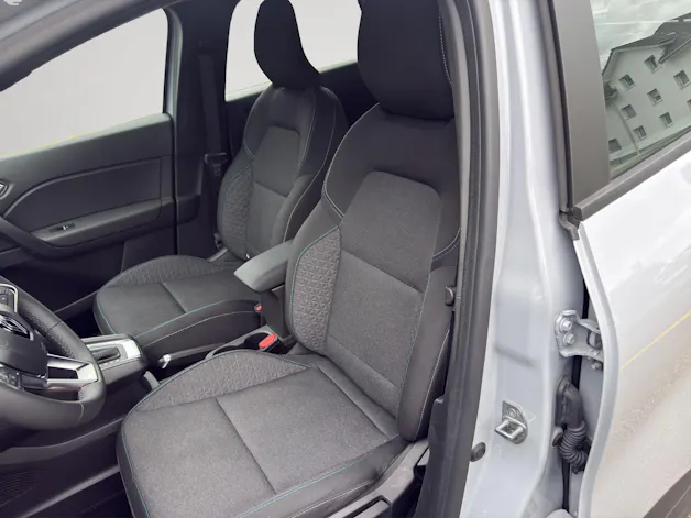 RENAULT Captur 1.6 E-Tech 145 Techno DHT