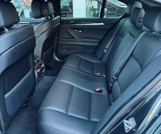 BMW Alpina BMW-ALPINA B5 BiTurbo 4.4 V8 Switch-Tronic