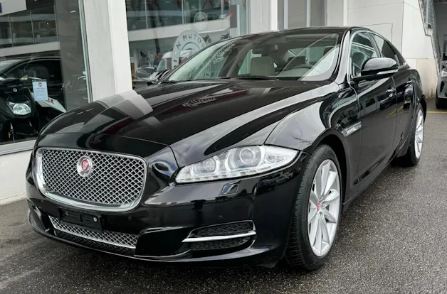 Jaguar XJ 3.0 V6 S/C Premium Luxury Automatic AWD