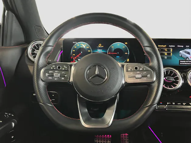 Mercedes-Benz EQB 300 AMG Line 4MATIC