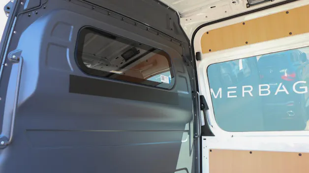 MERCEDES-BENZ Sprinter 319 CDI PRO KA 3665mm S