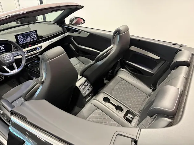 Audi S5 Cabriolet 3.0 TFSI quattro tiptronic