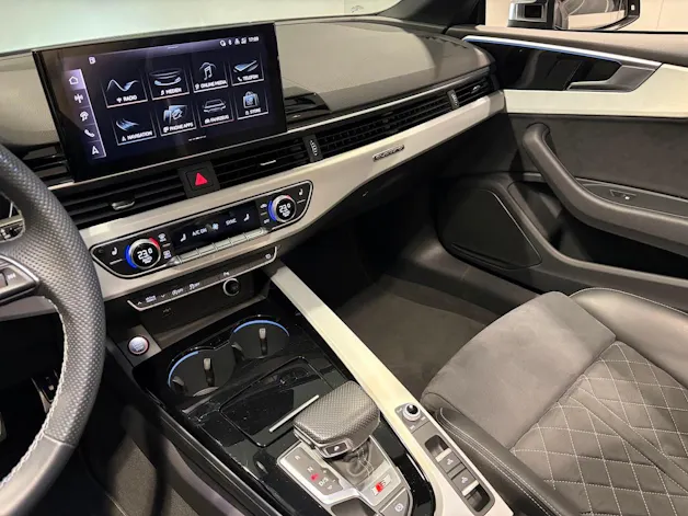 Audi S5 Cabriolet 3.0 TFSI quattro tiptronic
