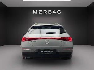 Mercedes-Benz CLA 220 4MATIC Shooting Brake