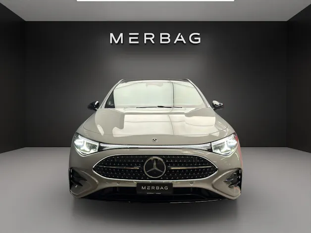 Mercedes-Benz CLA 220 4MATIC Shooting Brake