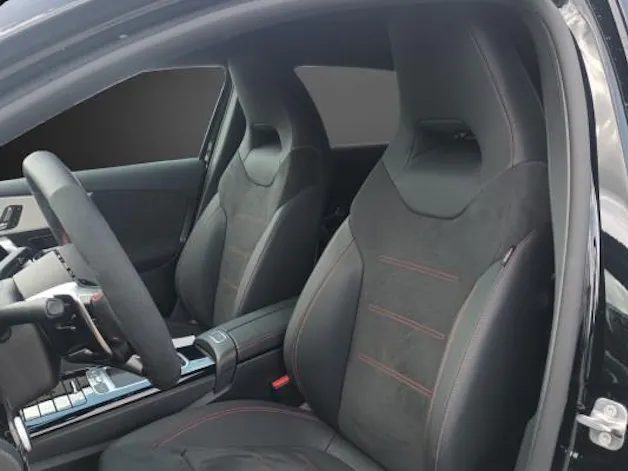 Mercedes-Benz A AMG 35 4Matic+ 8G-DCT