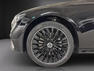 Mercedes-Benz E 220 d 4Matic 9G-Tronic